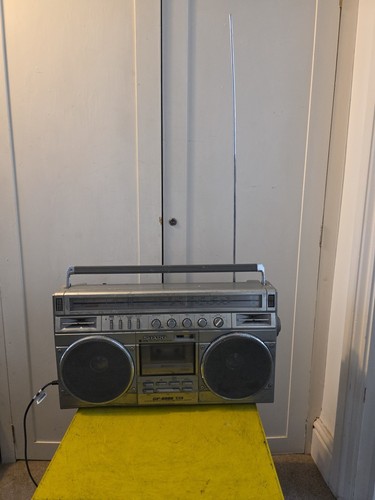 Registratore cassette radio - a,