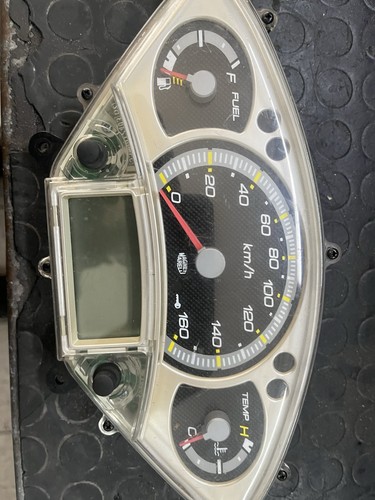Gruppo strumenti xmx 250 - strumenti,