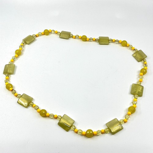 Collana vintage verde oliva - vintage,