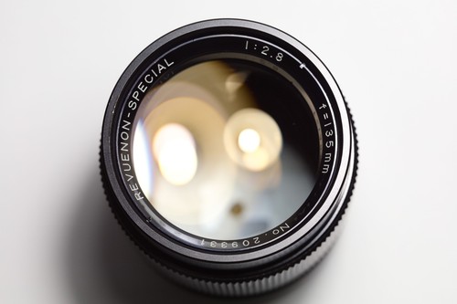 Revuenon special 135mm 8 - special, f/2.8