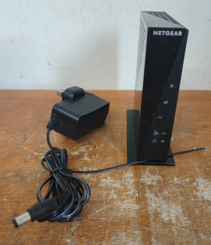 Netgear n300 wnr2000v5 router - netgear,