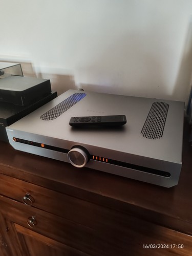 Roksan attessa streaming - roksan,