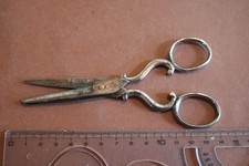 grandi vecchie forbici età