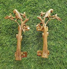 Set di 2 pezzi.Antica maniglia