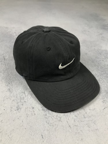 Nike center hat cap snap - center,