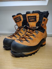 Scarponi da alpinismo Scarpa
