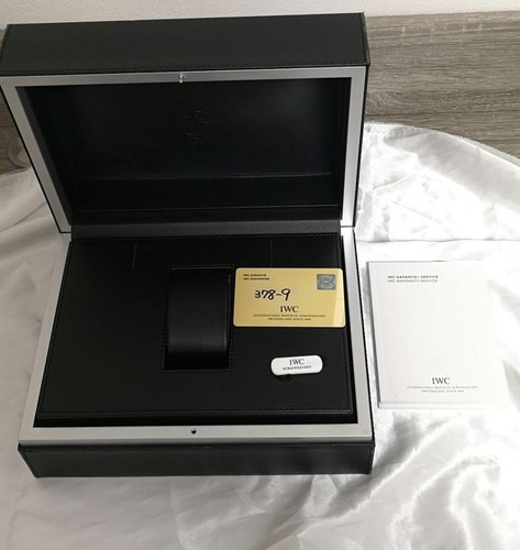 Iwc schaffhausen watch box - schaffhausen,