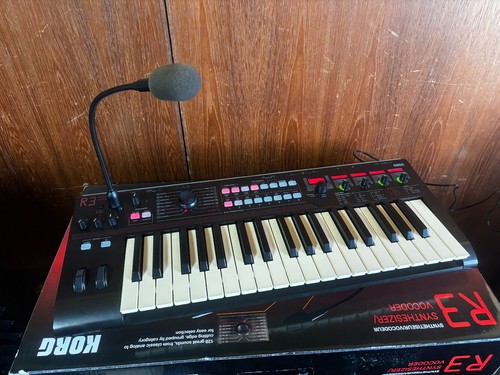 Sintetizzatore vocoder korg - korg, r3