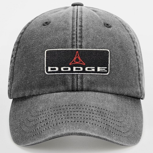 Cappello con visiera bassa - cappello,