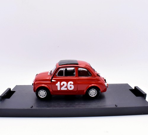 Modellino auto rally scala