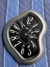 Orologio Fuso Stile Salvador Dalì