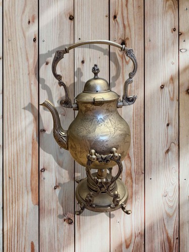 Antica caffettiera con - antica,