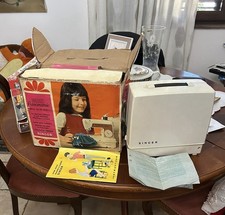 macchina da cucire vintage