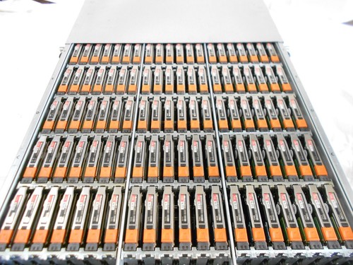 Emc 120 bay array - 120,