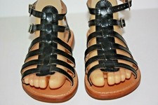 LES TROPEZIENNES  Sandales