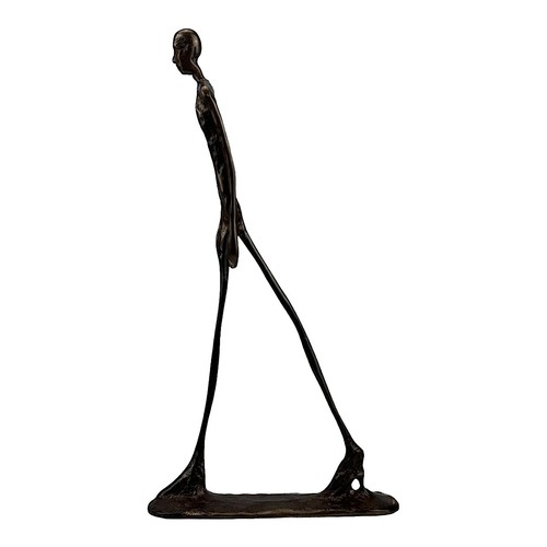 Statua uomo che - , cammina