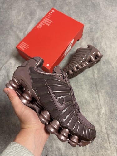 Nike shox sneaker - nike,