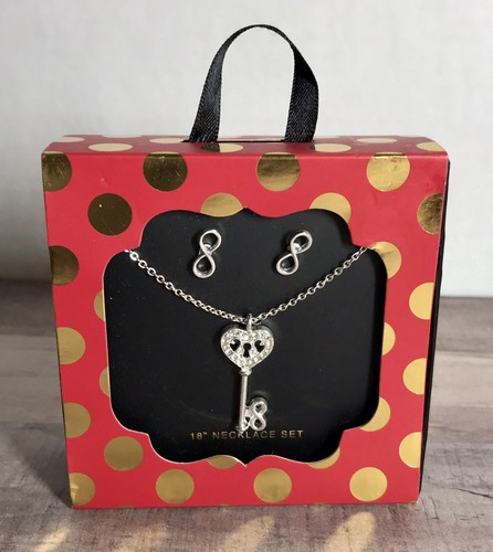 Set regalo collana - , orecchini