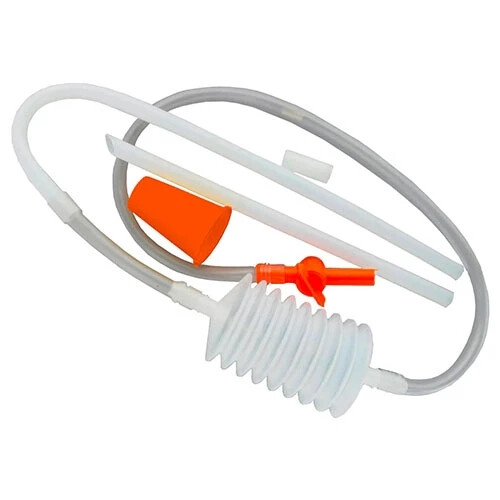 Travasatore vino con - con, innesco