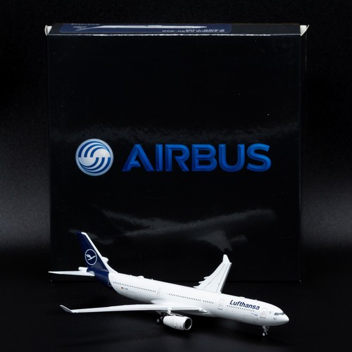 Lufthansa airbus a330 - airbus, a330-300