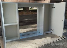Mobile bagno con specchio e ganci; misure lunghezza 94,80cm altezza 60 cm larghe