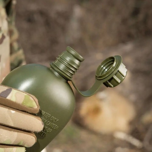 Borraccia militare plastica - in,