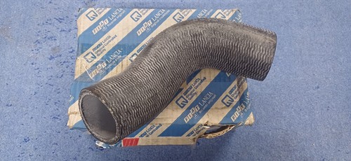 Tubo intercooler inferiore per