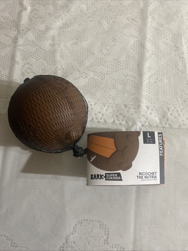 Nuova bark box - super, chewer