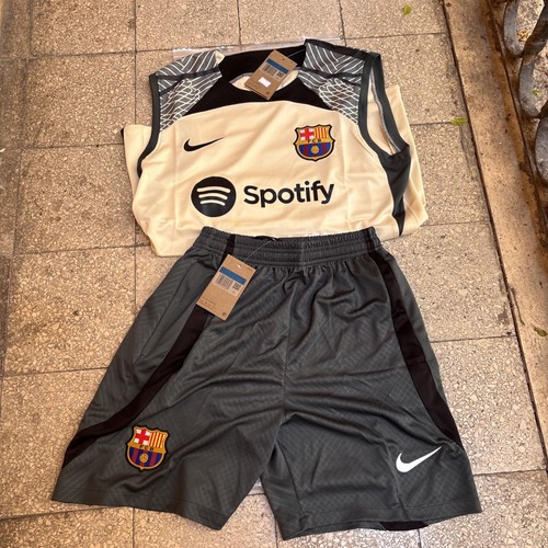 Kit completo calcio barcellona