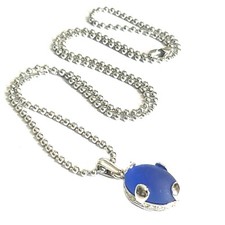 Collana da donna con ciondolo