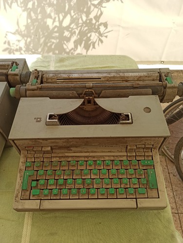Macchina scrivere - macchina, da