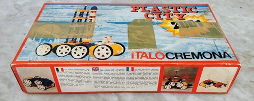 Plastic city italo cremona - plastic,