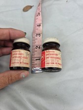 Due piccole bottiglie vintage