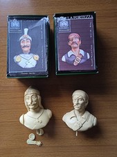 Lotto Di Numero  Due Personaggi Ia Fortezza  Da  Dipingere 