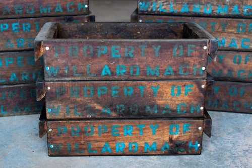 Antico raro contenitore - (1),