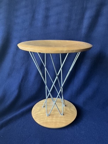 Isamu noguchi riproduzione - isamu,