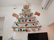 Albero di Natale appeso in legno