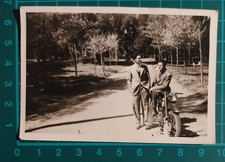 FOTO VIAREGGIO DUE UOMINI SU MOTO ESTATE 1948 N°1 ( F 39 )