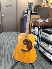 GIBSON Chitarra acustica J-50