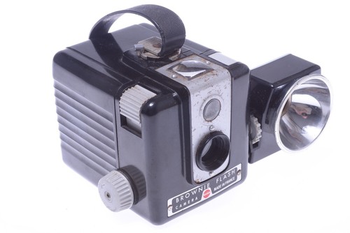 Kodak brownie hawkeye - ✅,