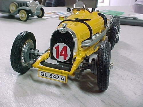 Auto sportiva burago - sportiva, scala