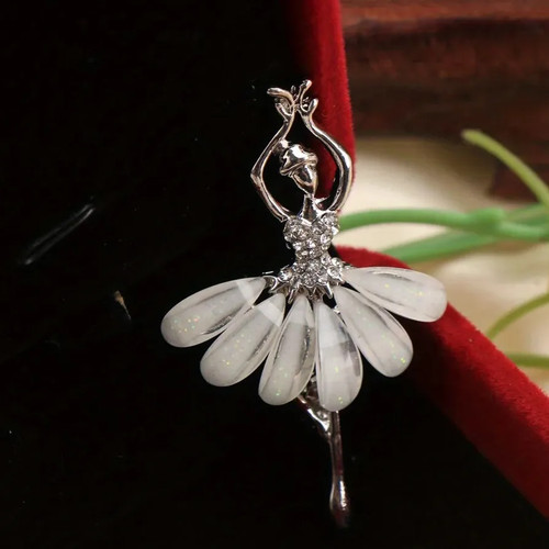 Spilla ballerina classica - , di