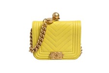Borsa Chanel a tracolla in