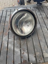 Faro proiettore anteriore per