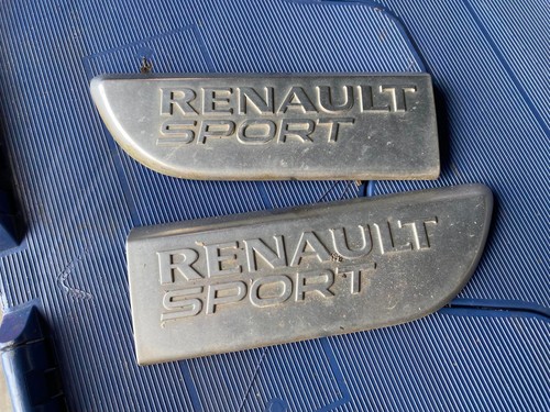 Renault megane r26 distintivi - megane,