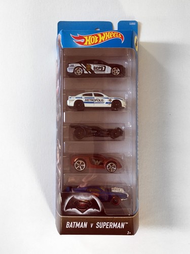 Hot wheels batman - batman, superman