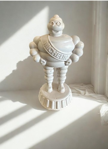 Bibendum michelin statuette - michelin,
