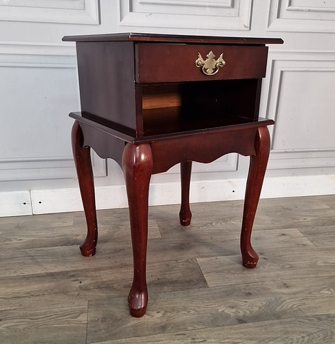 Comodino stile antico - ,