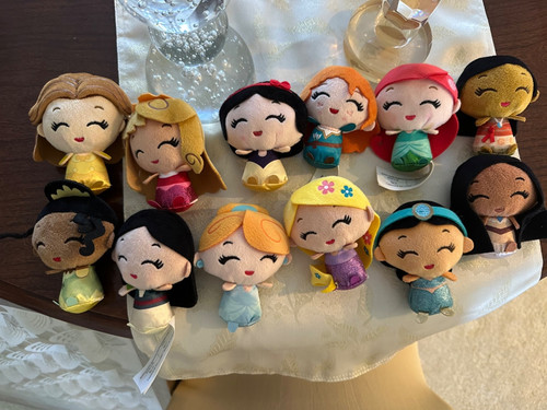 Bambole peluche disney - 12,