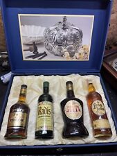 Set Di 4 Bottiglie Liquore Vintage “STOCK”